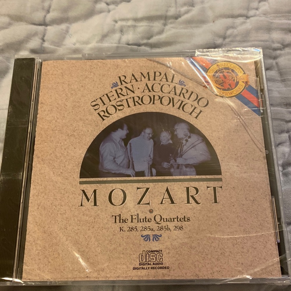 New! Mozart, The Flute Quartets. K 285, 285a, 285b, 298.